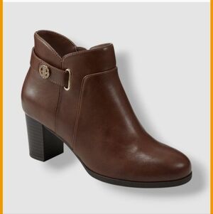 Giani Ankle Boots